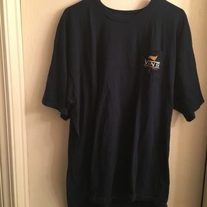 Vans Men’s XXL black off the wall shirt. Like new.